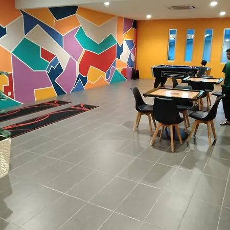 Alam Indah Homestay Bandar Puncak Alam Exterior photo